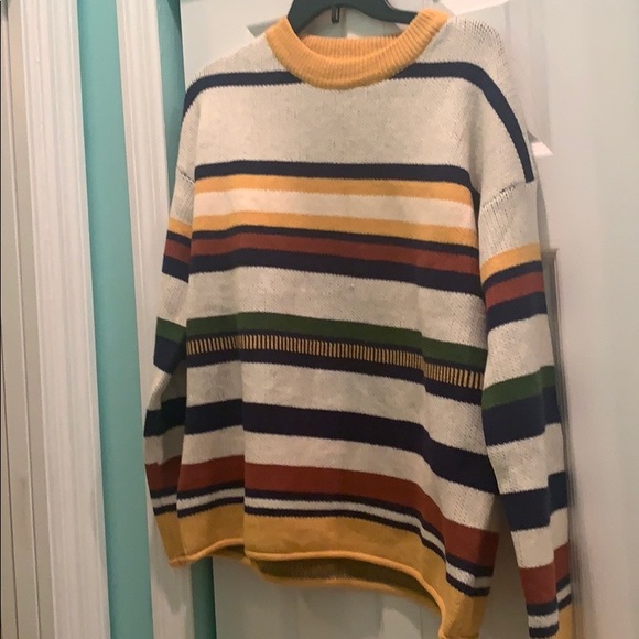 Clad and cloth sweater - Picture 2 of 2
